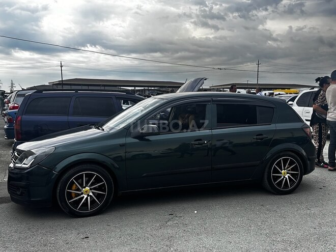 Opel Astra 2004, 193,000 km - 1.4 l - Bakı