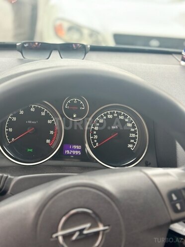 Opel Astra 2004, 193,000 km - 1.4 l - Bakı