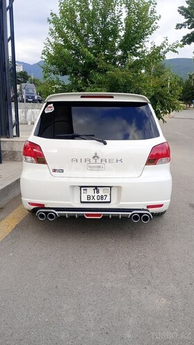 Mitsubishi Airtrek 2002, 325,000 km - 2.0 l - İsmayıllı
