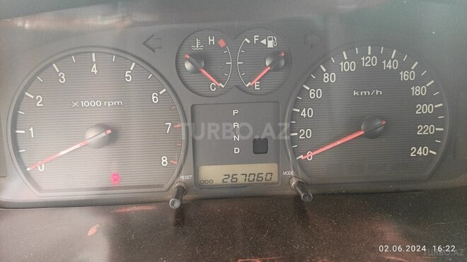 Hyundai Sonata 2004, 267,200 km - 2.0 л - Bakı