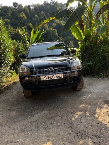 Hyundai Tucson 2005, 320,000 km - 2.0 l - Astara
