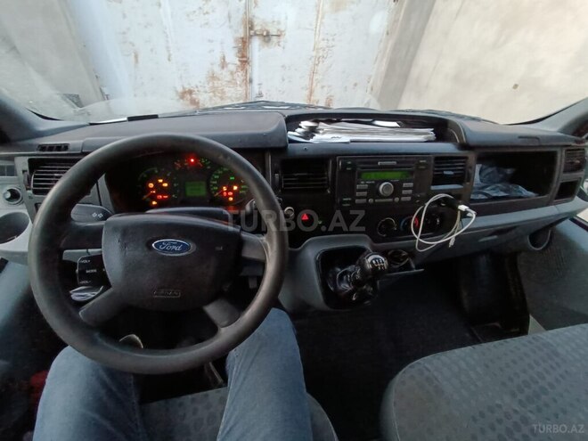 Ford Transit 2006, 330,000 km - 2.4 л - Bakı