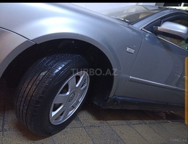 Volkswagen Passat 2001, 285,000 km - 1.8 l - Bakı