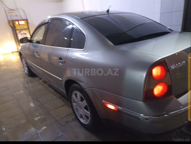 Volkswagen Passat 2001, 285,000 km - 1.8 l - Bakı