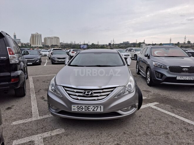Hyundai Sonata 2010, 235,000 km - 2.0 l - Bakı