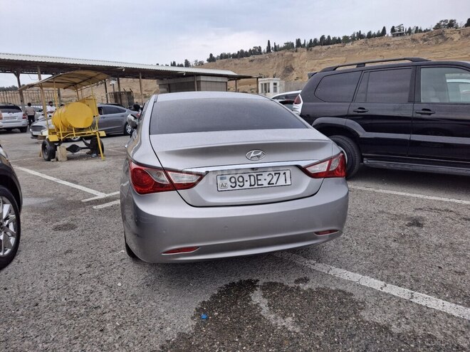 Hyundai Sonata 2010, 235,000 km - 2.0 l - Bakı