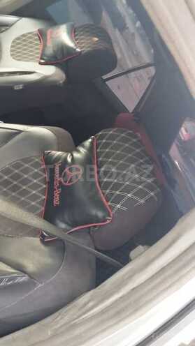 Mercedes E 200 d 1992, 300,000 km - 2.0 л - Salyan
