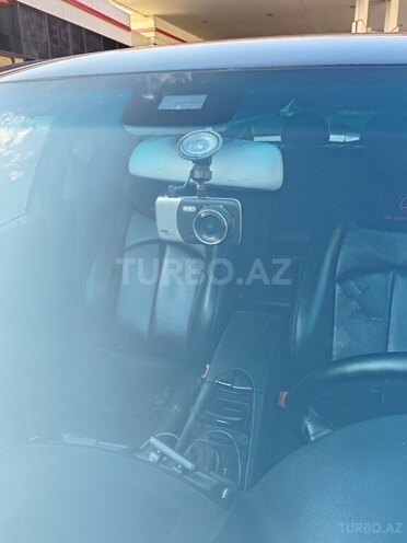 Mercedes E 220 d 2005, 560,000 km - 2.2 l - Bakı