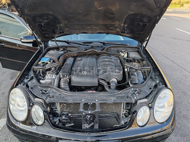 Mercedes E 220 d 2005, 560,000 km - 2.2 l - Bakı