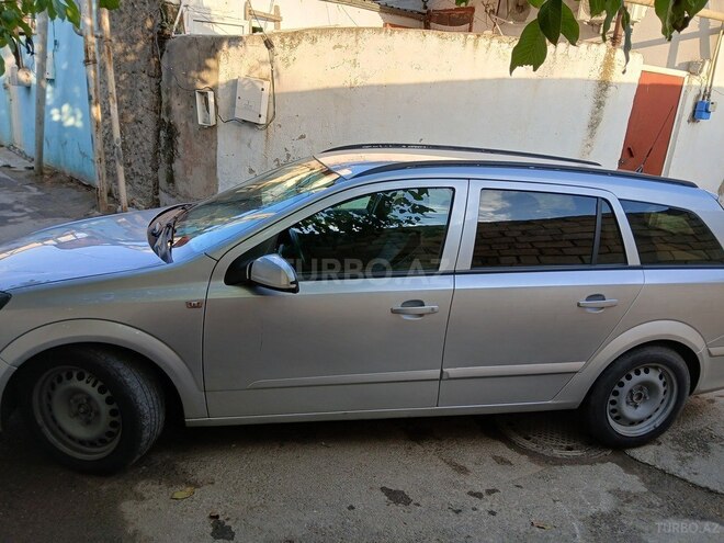 Opel Astra 2006, 324,200 km - 1.3 l - Bakı