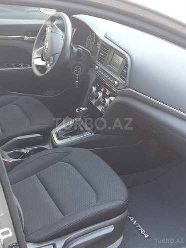 Hyundai Elantra 2019, 49,200 km - 2.0 l - Bakı