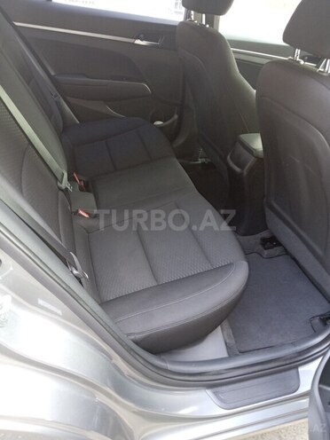 Hyundai Elantra 2019, 49,200 km - 2.0 l - Bakı