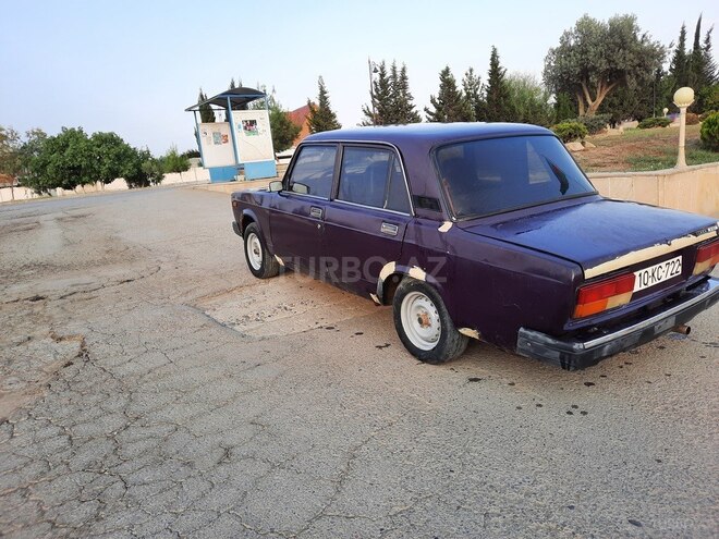 LADA (VAZ) 2107 1999, 56,843 km - 1.6 л - Salyan