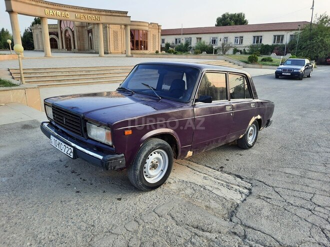 LADA (VAZ) 2107 1999, 56,843 km - 1.6 л - Salyan