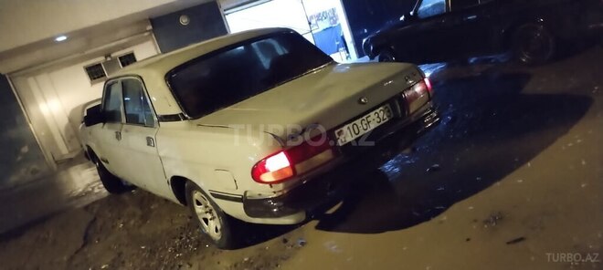 GAZ 3110 1999, 131,000 km - 2.4 l - Quba