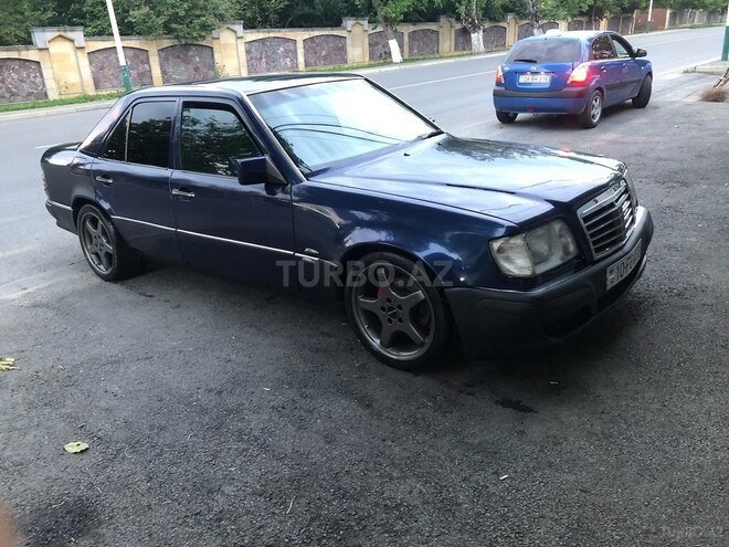 Mercedes E 280 1995, 300,000 km - 2.8 l - Balakən