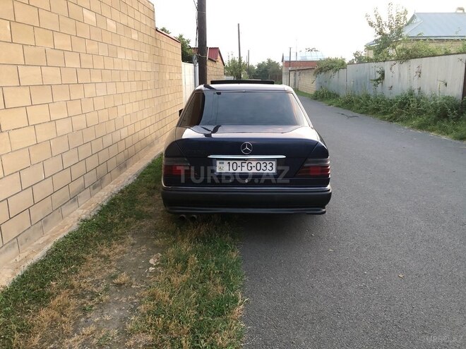 Mercedes E 280 1995, 300,000 km - 2.8 l - Balakən