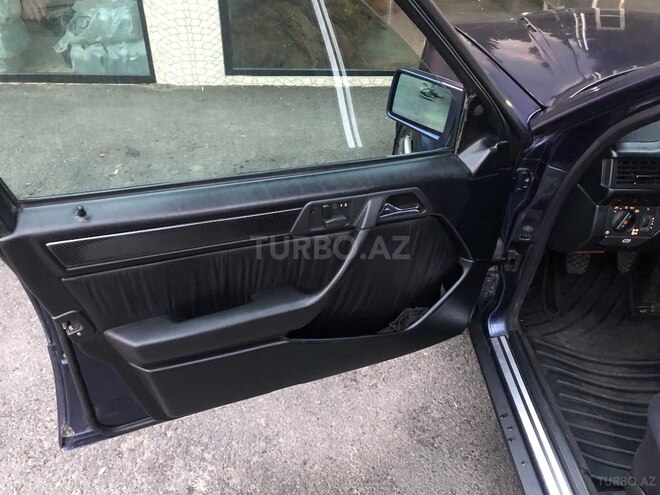 Mercedes E 280 1995, 300,000 km - 2.8 l - Balakən