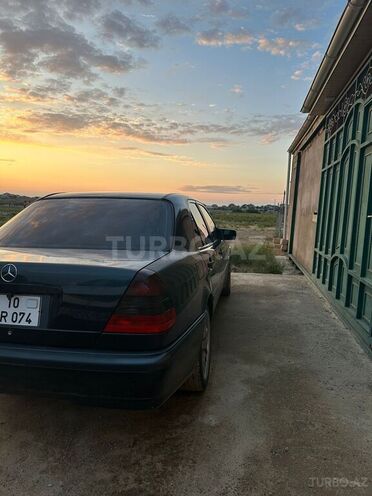 Mercedes C 200 1999, 244,778 km - 2.0 l - Sumqayıt