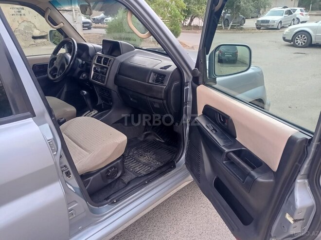Mitsubishi Pajero io 2002, 303,000 km - 2.0 л - Xırdalan