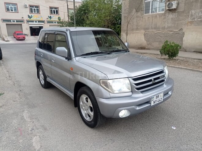 Mitsubishi Pajero io 2002, 303,000 km - 2.0 л - Xırdalan