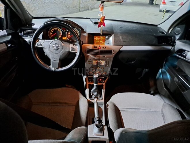 Opel Astra 2005, 350,000 km - 1.4 l - Bakı