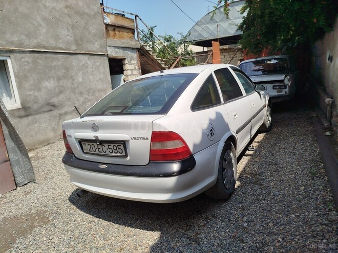 Opel Vectra 1996, 120,000 km - 2.0 l - Gəncə