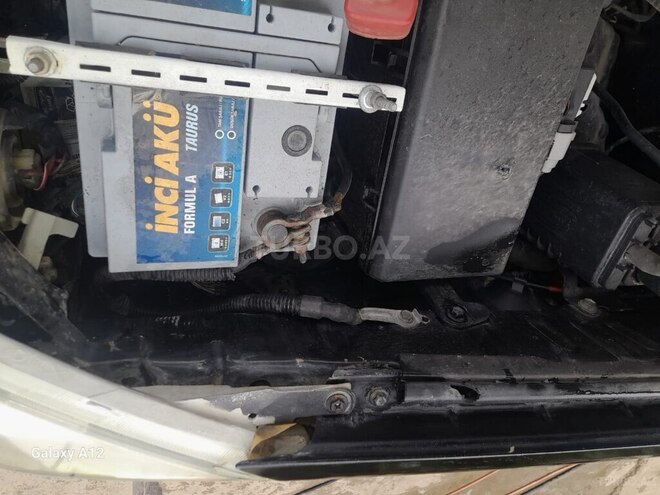 Toyota Land Cruiser Prado 2006, 235,000 km - 2.7 l - Beyləqan