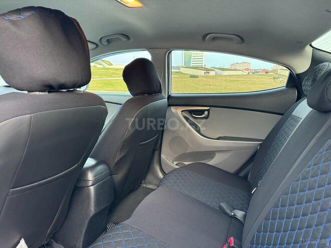 Hyundai Elantra 2015, 265,542 km - 1.8 l - Bakı