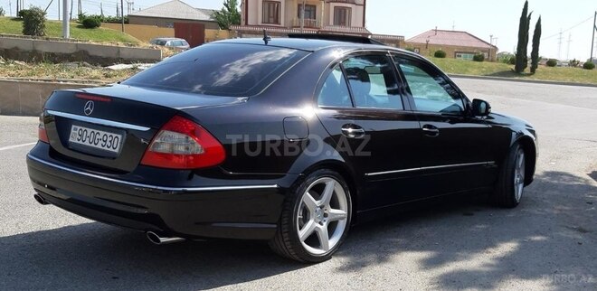 Mercedes E 350 2007, 235,000 km - 3.5 l - Bakı