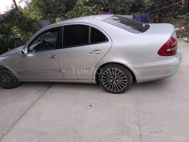 Mercedes E 220 d 2002, 320,000 km - 2.2 l - Füzuli