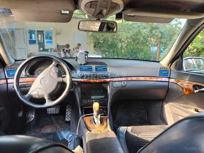 Mercedes E 220 d 2002, 320,000 km - 2.2 l - Füzuli