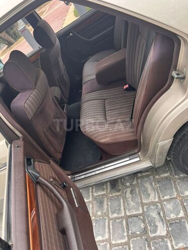 Mercedes E 200 1993, 363,333 km - 2.0 l - Şəmkir