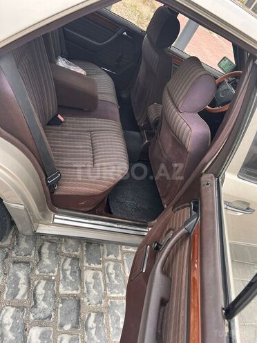Mercedes E 200 1993, 363,333 km - 2.0 l - Şəmkir