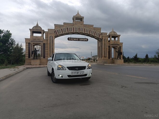 LADA (VAZ) Priora 2010, 320,000 km - 1.6 l - Xudat