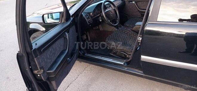 Mercedes C 180 1996, 298,000 km - 1.8 l - Sumqayıt
