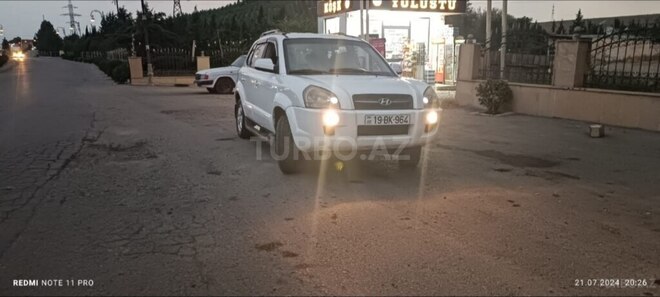 Hyundai Tucson 2005, 300,000 km - 2.0 l - Füzuli
