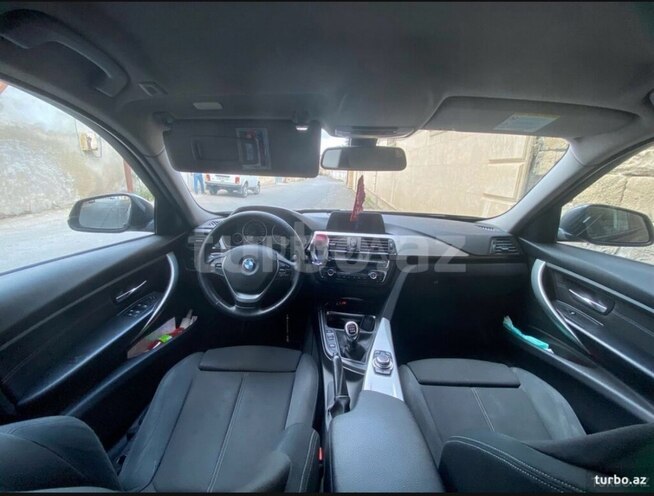BMW 320 2012, 380,000 km - 2.0 л - Bakı