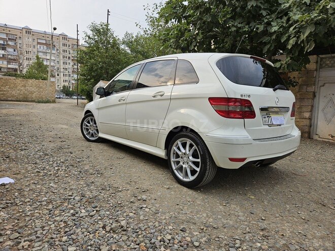Mercedes B 170 2008, 131,807 km - 1.7 l - Gəncə