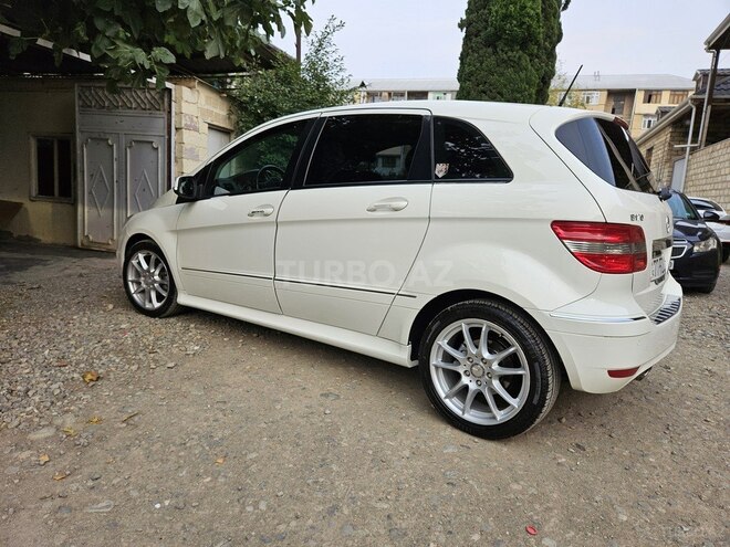 Mercedes B 170 2008, 131,807 km - 1.7 l - Gəncə