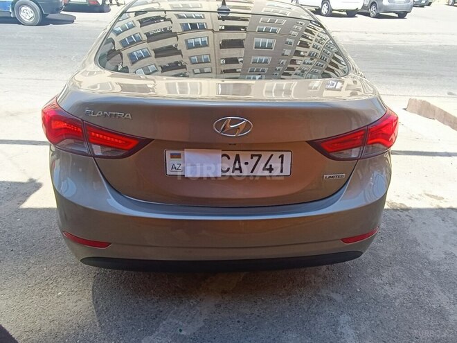 Hyundai Elantra 2015, 123,000 km - 1.8 l - Bakı