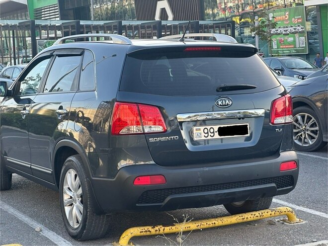 Kia Sorento 2010, 227,000 km - 2.0 l - Bakı