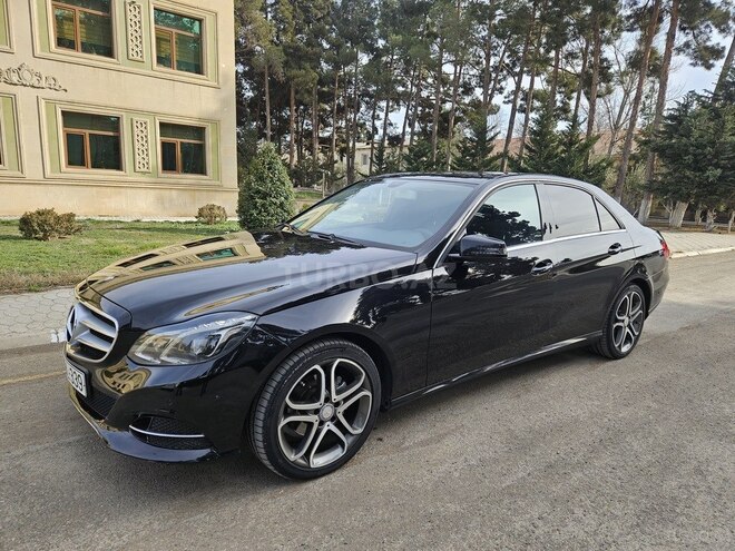 Mercedes E 200 d 2013, 470,000 km - 2.2 l - Salyan