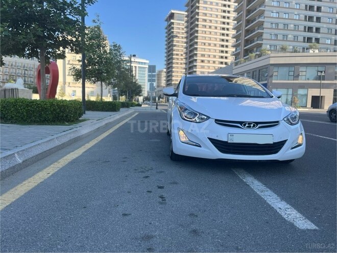 Hyundai Elantra 2015, 154,000 km - 1.6 л - Bakı