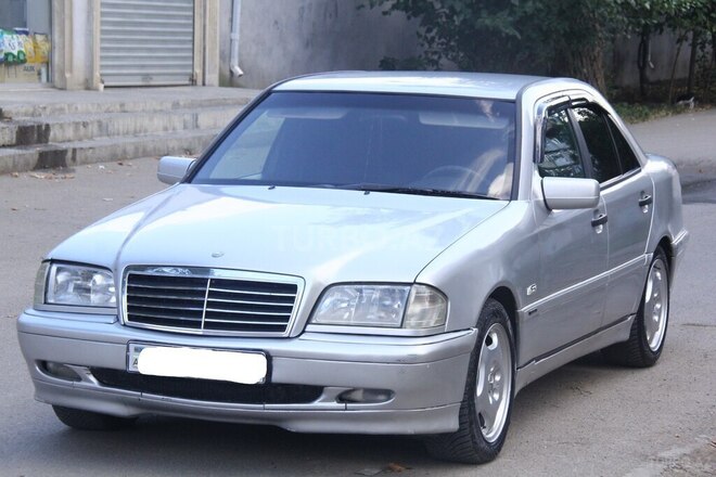 Mercedes C 220 1999, 660,432 km - 2.2 л - Gəncə