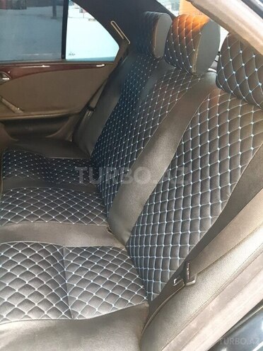 Mercedes E 220 d 1999, 555,356 km - 2.2 l - Bakı