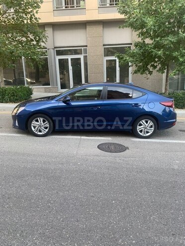 Hyundai Elantra 2019, 70,000 km - 2.0 l - Bakı
