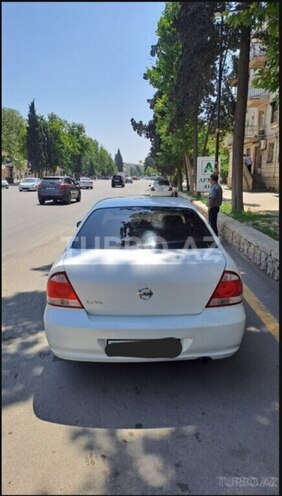 Nissan Sunny 2008, 250,000 km - 1.6 l - Gəncə