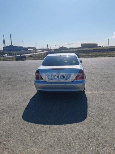 Mercedes E 240 2002, 325,144 km - 2.4 l - Bakı