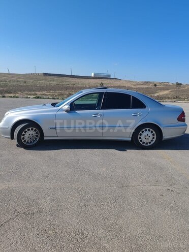Mercedes E 240 2002, 325,144 km - 2.4 l - Bakı